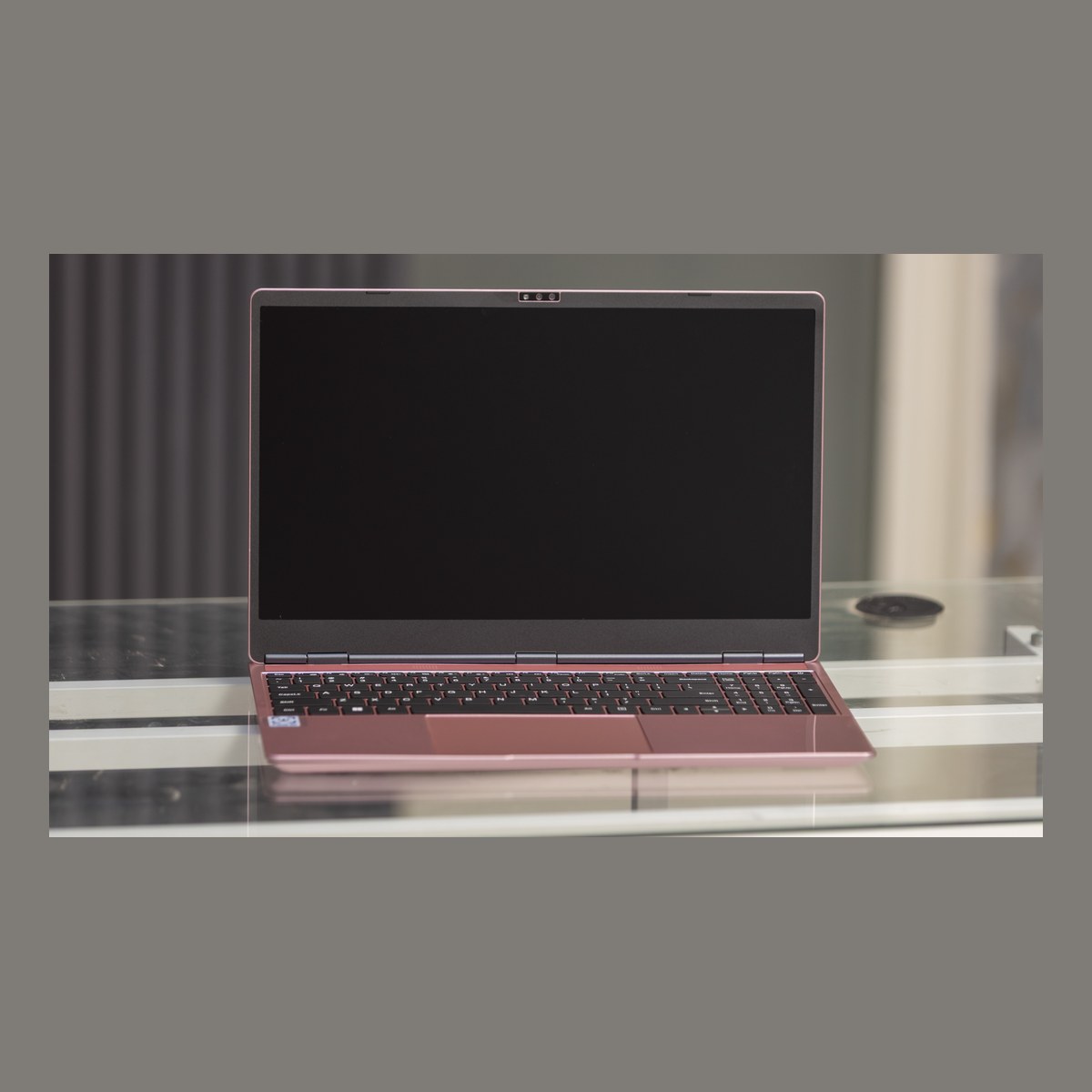 MN156 — Ordinateur portable 15,6" (Celeron N95)